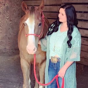 Meet your Posher, Marissa